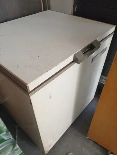 Freezer horizontal