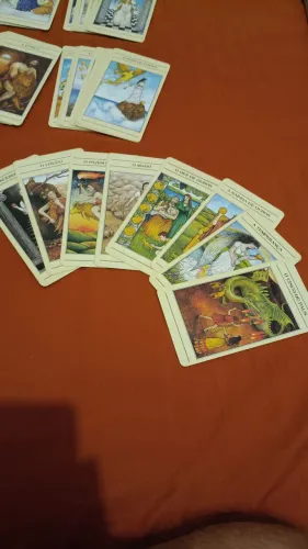 Baralho Tarot Mitológico Bem Conservado