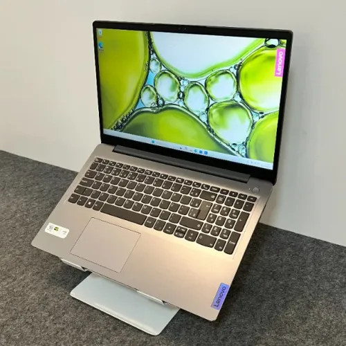Notebook Lenovo i5 - 11th Geração - 8gb DDR4 - 256gb SSD - Tela 15.6 - Lenovo Ideapad 3