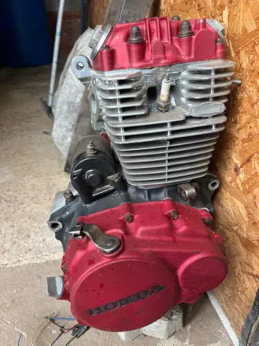 Motor xr200 Honda