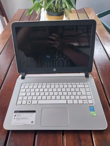 Notebook HP I7 - 12gb RAM - SSD - Placa de Vídeo