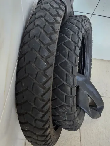 Pneus moto XRE 300