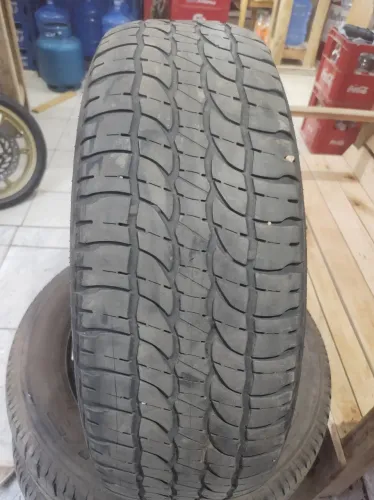 Pneu 215/65/16