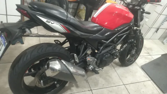 SUZUKI SV650 2018 ÓTIMA OPORTUNIDADE PRA HOJE!