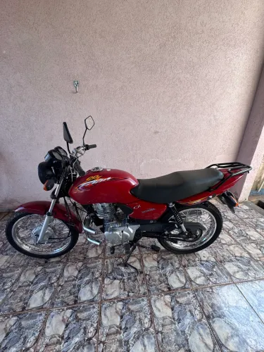 Moto cg ano 2000