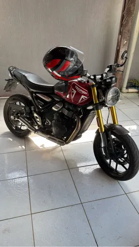 Triumph Speed 400cc