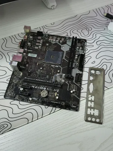 B550MH Biostar AM4 | Envio OLX Pay | Aceito Cartão | Entrego