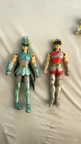 Cavaleiros do zodíaco Bandai