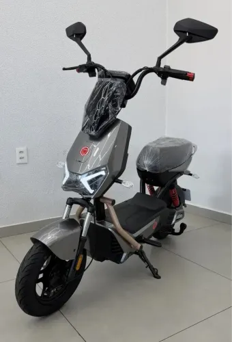 Scooter elétrica Foston x16 max cinza