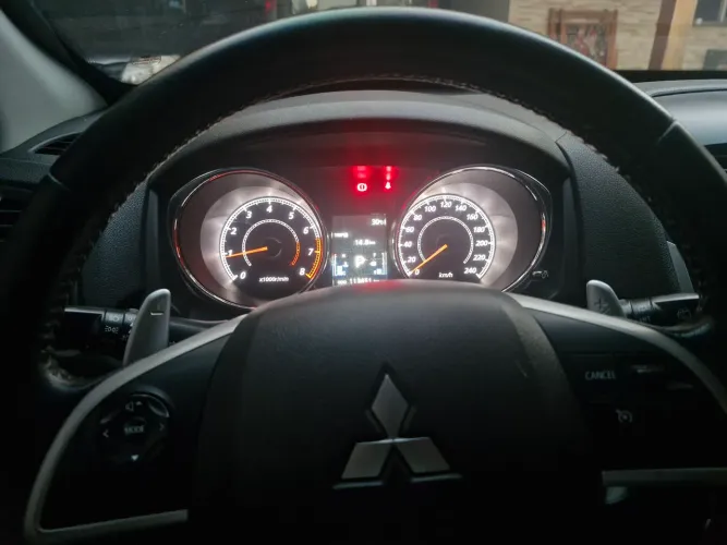 Mitsubishi ASX 2.0 16V 4X4 160cv Aut. 2015