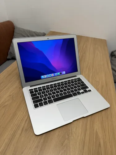 MacBook Air 13" 2017 · p/ reparo (falha SMC)