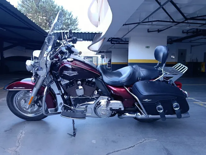 Road King Classic (Estado seminovo)