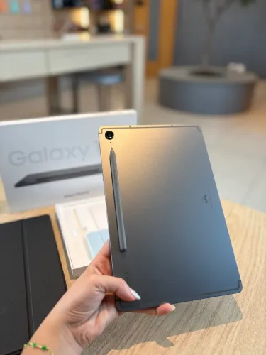 Samsung Galaxy Tab S9 FE 128/6GB Cinza - Seminovo