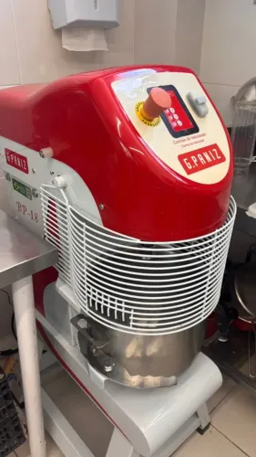 Batedeira Industrial G Paniz 18L BP - 18