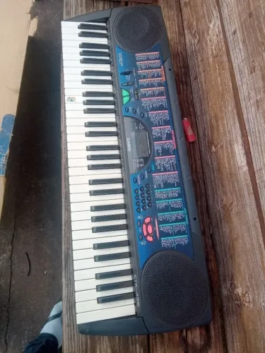 Teclado piano eletrônico