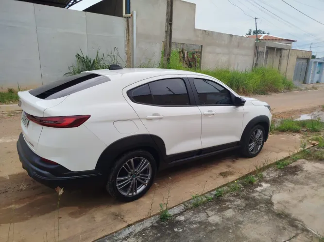 Fiat Fastback 1.0 200 Turbo Flex AUT 2024