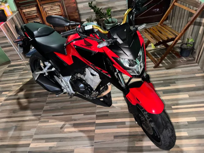 CB 300 F Twister ABS 2024 |11.000 KM |Muito conservada