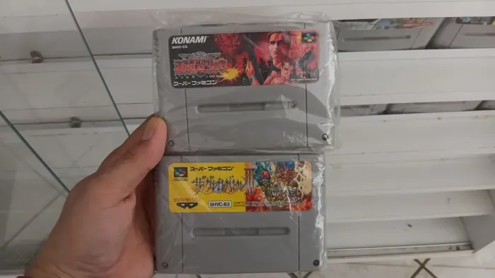 super famicom lote de fita Total 90 jogos mando as outras foto no chat. Não cabe tudo
