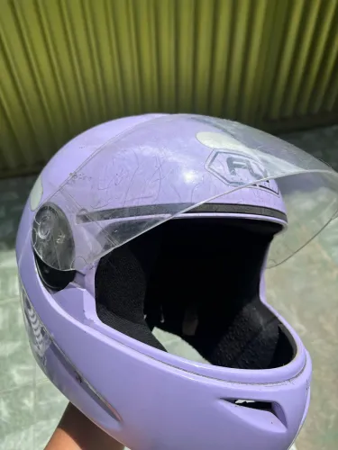 Vendo capacete 