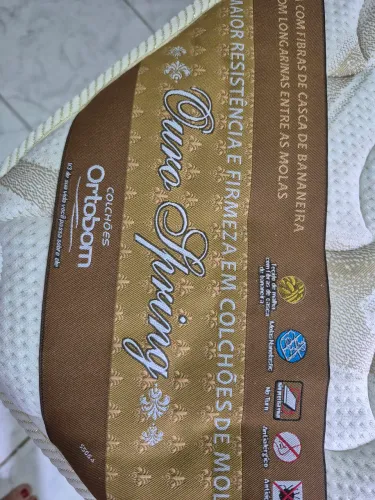 Colchão King Size em excelente estado