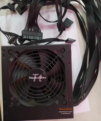 Fonte Thermaltake Smart 550W 80 Plus Bronze