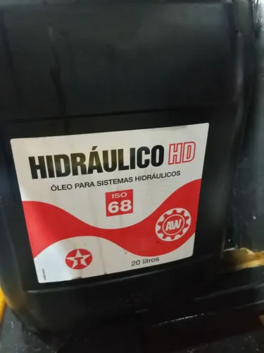 Óleo hidráulico 68. 20 litros Texaco. R$ 250,00