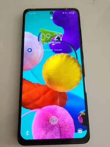 Galaxy A51 com 128gb armazenamento
