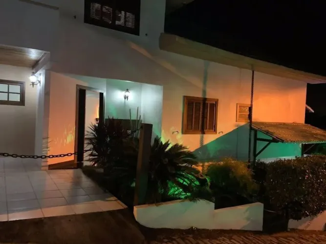 Casa com 3 dormitórios - venda por R$ 1.200.000,00 ou aluguel por R$ 7.865,01 - Maria Paul