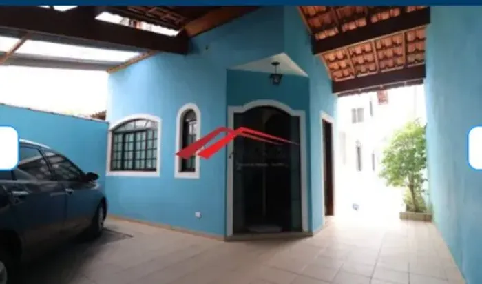 Sobrado 189m² 4 Dormitórios , 3 vagas- Quaresmeira - Suzano