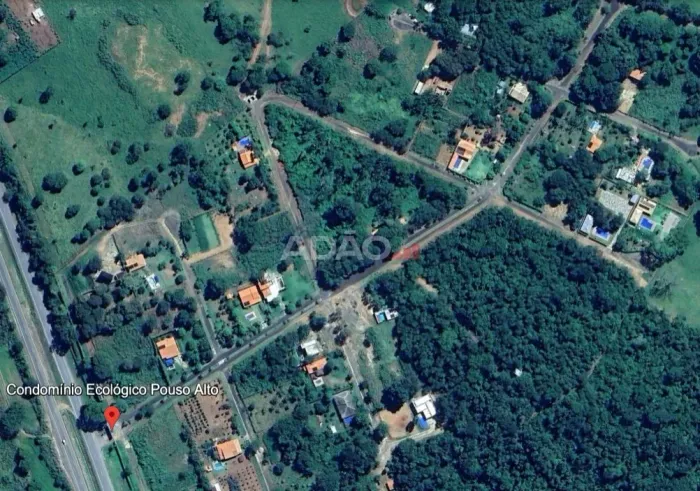 Lote em condomínio de chácaras