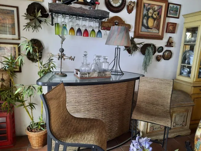 Bar com cadeiras estilo americano lindo