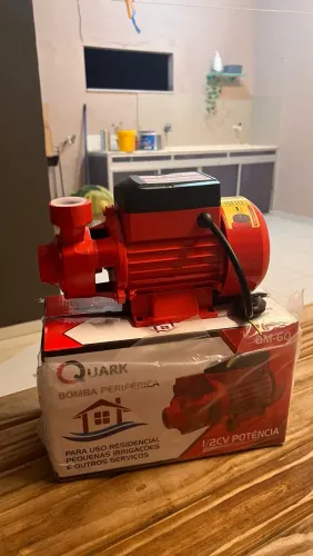 Bomba d?água usada apenas uma vez