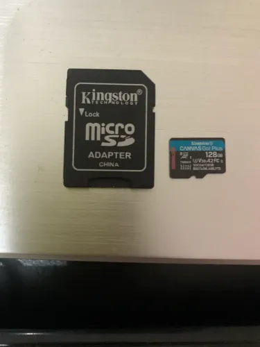 Cartão SD Kingston 128g micro com adaptador 
