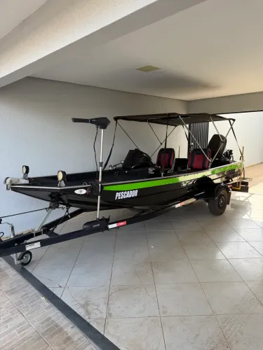 Vendo Lancha Motor Mercury 50