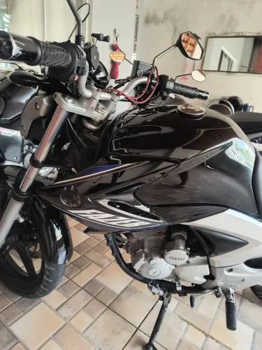Yamaha fazer 250c