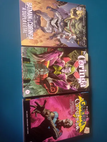Coleções Batman e coringa completas estão em ótimo estado