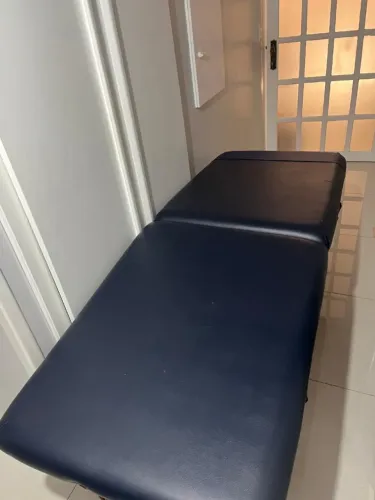 Vendo maca portátil semi nova