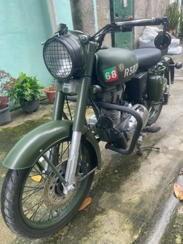 Royal Enfield Classic 500 