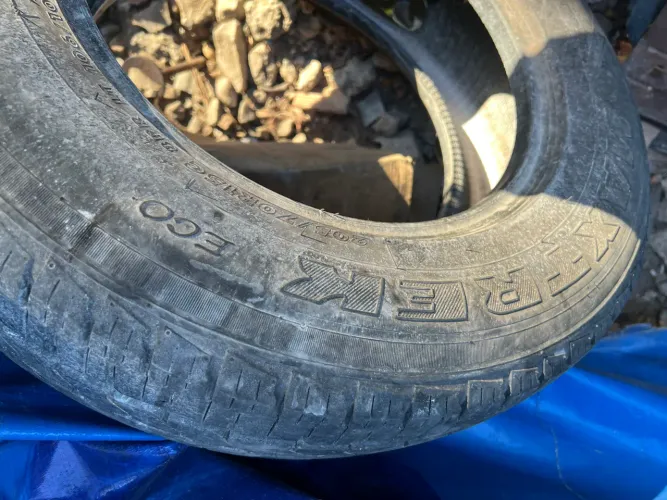 Pneu 205/70/15