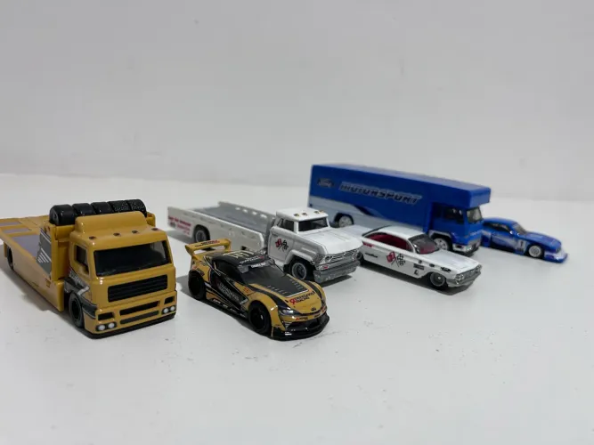 Coleção Team Transport - Hotwheels
