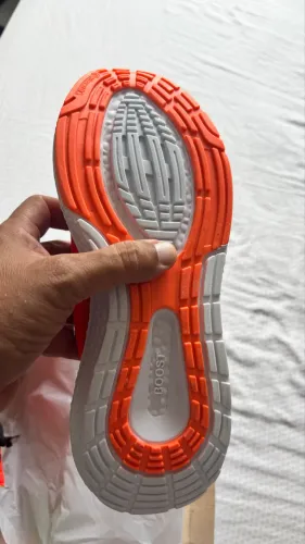 Tênis adidas