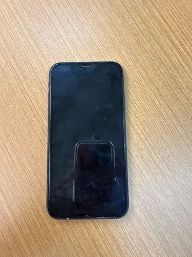 IPHONE 11 64