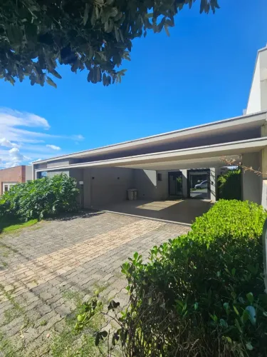Casa terrea 4suites condominio florais dos lagos