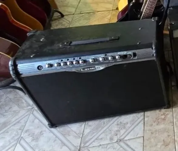 Amplificador de guitarra Line 6 spider II 150 watts