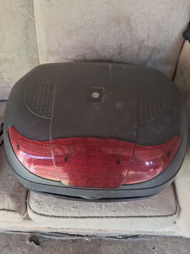 Bau.  fazer 250 com suporte completo 