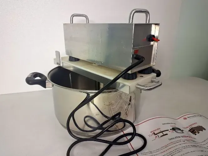 Panela Automática Brigadeiros - Bennedita Pan 4,7L + Brinde