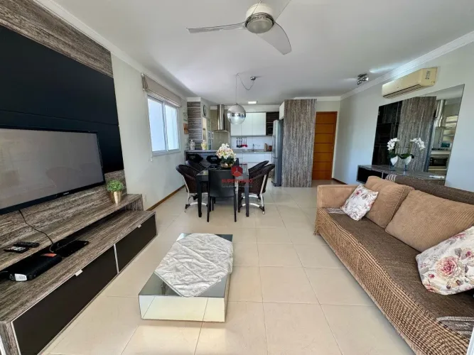 Cobertura com 2 quartos à venda, no Bairro Canasvieiras em Florianópolis/SC.