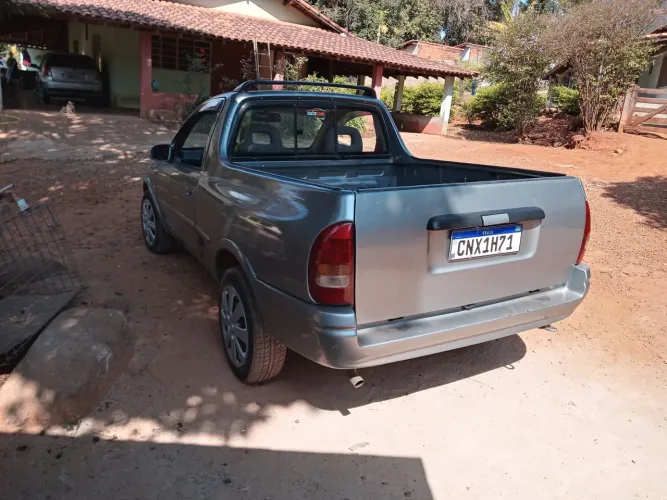 Chevrolet Corsa GL 1.6 MPFI / 1.4 EFI 2P E 4P 1997