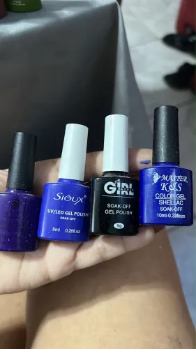 Esmaltes em géis novos ou usado 2 vezes foi muito 