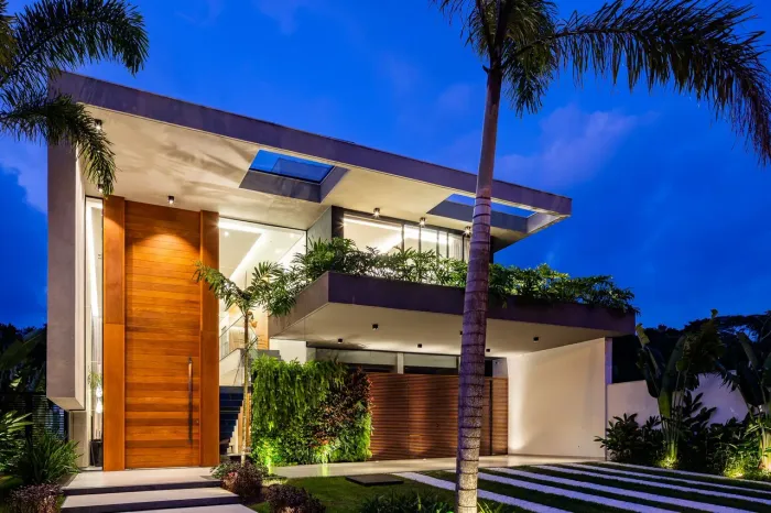 Casa Alto Luxo à Venda em Condomínio Riviera de São Lourenço/ Bertioga São Paulo.